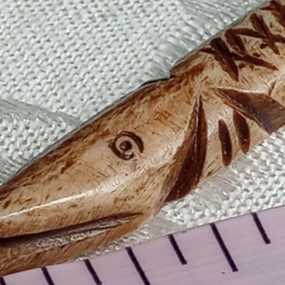 Vintage ooak Hand Carved crocodile Alligator pendant 3.5